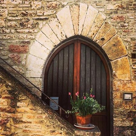 Assisi Anfiteatro Romano מראה חיצוני תמונה