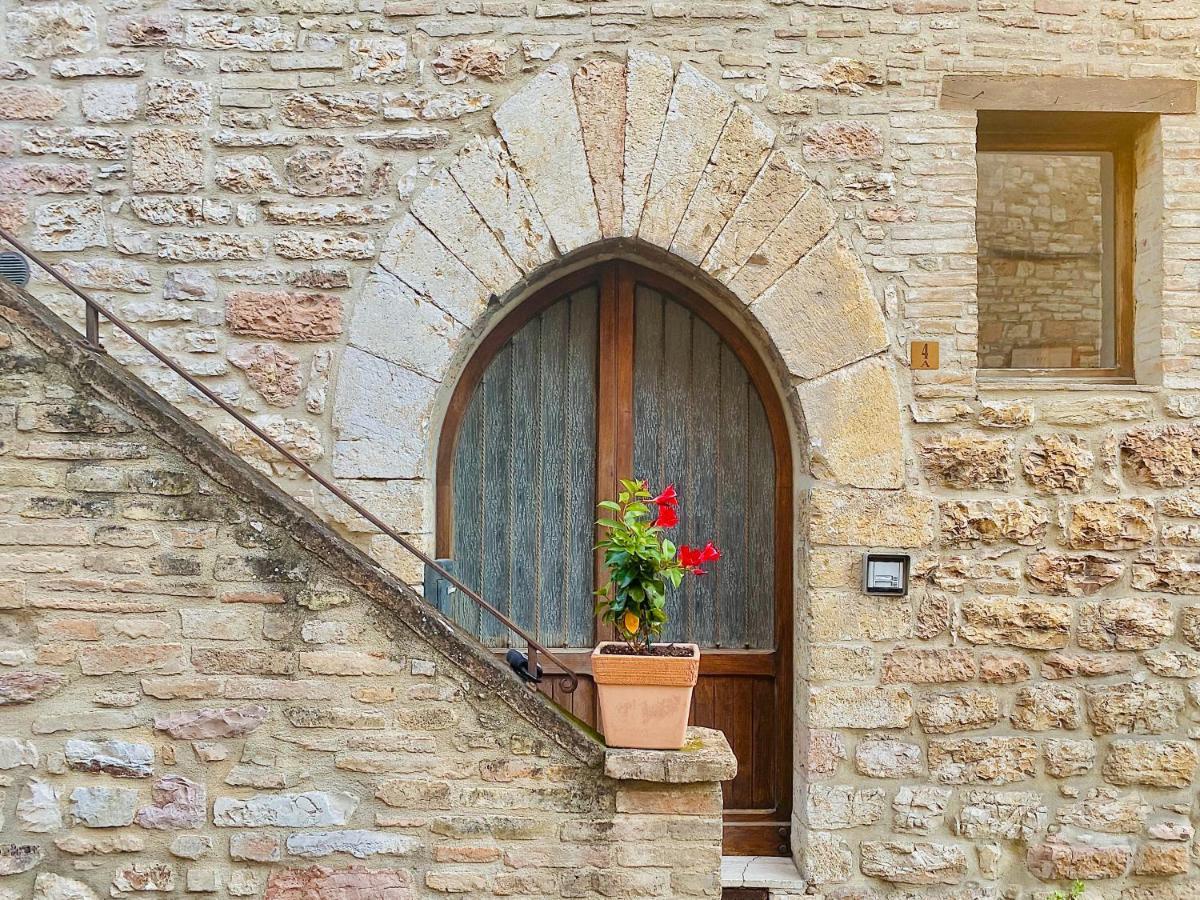 Assisi Anfiteatro Romano מראה חיצוני תמונה